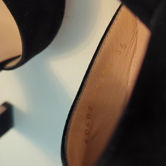 Gianvito Rossi Mila Suede Ankle Strap D'orsay Pumps - Picture 5 of 8